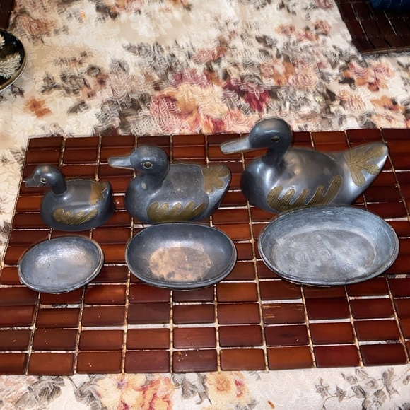 Vintage set of 3 Bi-Metal Pewter & Brass DUCK TRINKET/BOX Heavy pewter w/brass - Picture 10 of 10